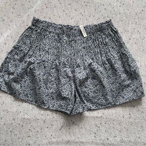NWT Madewell Smocked Pull-On Shorts